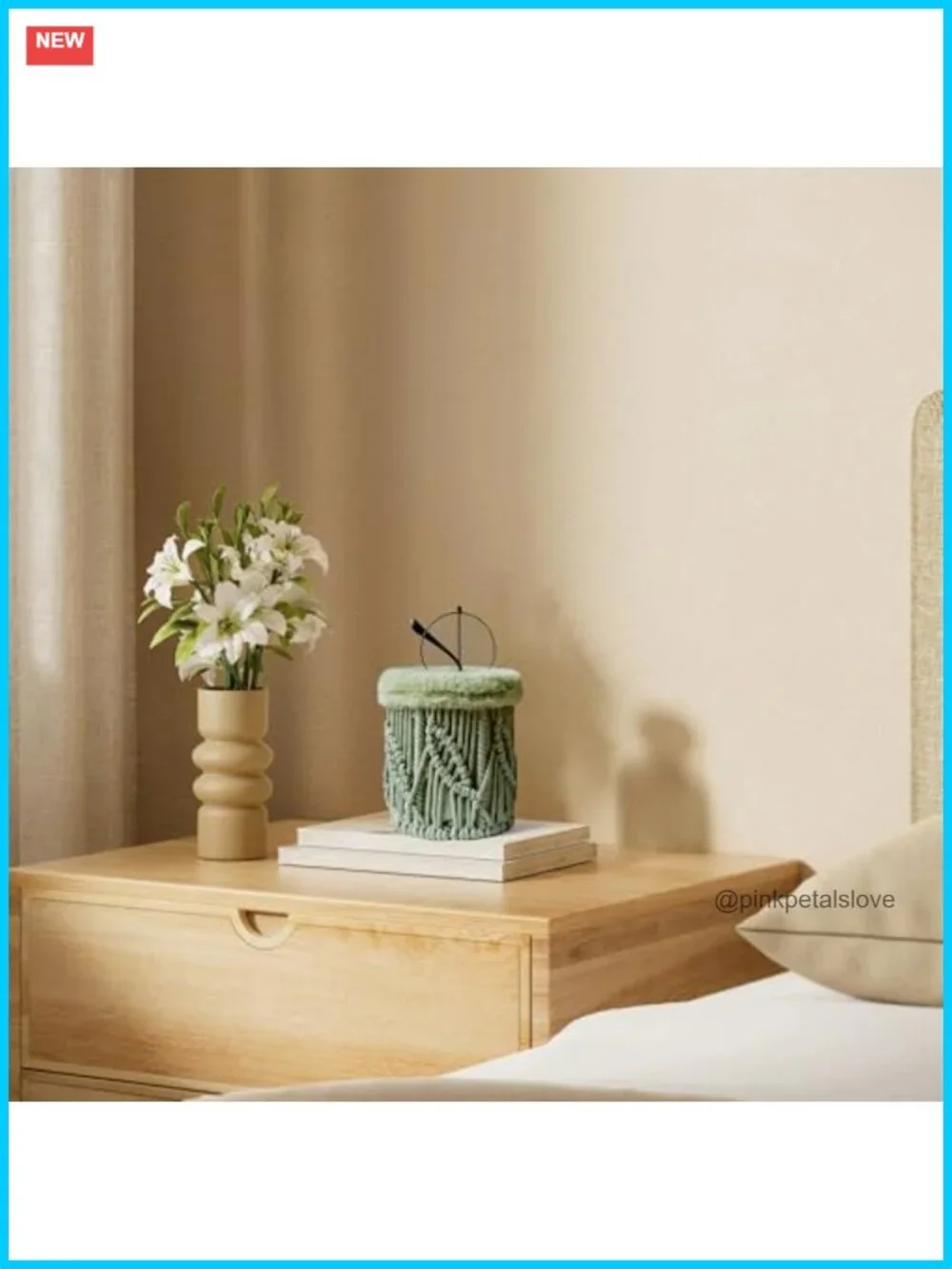 Plush Lined Glasses Holder Stand for Nightstand Office Desk Organizer